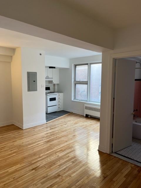 1850 Av Lincoln - Photo 3 of 12