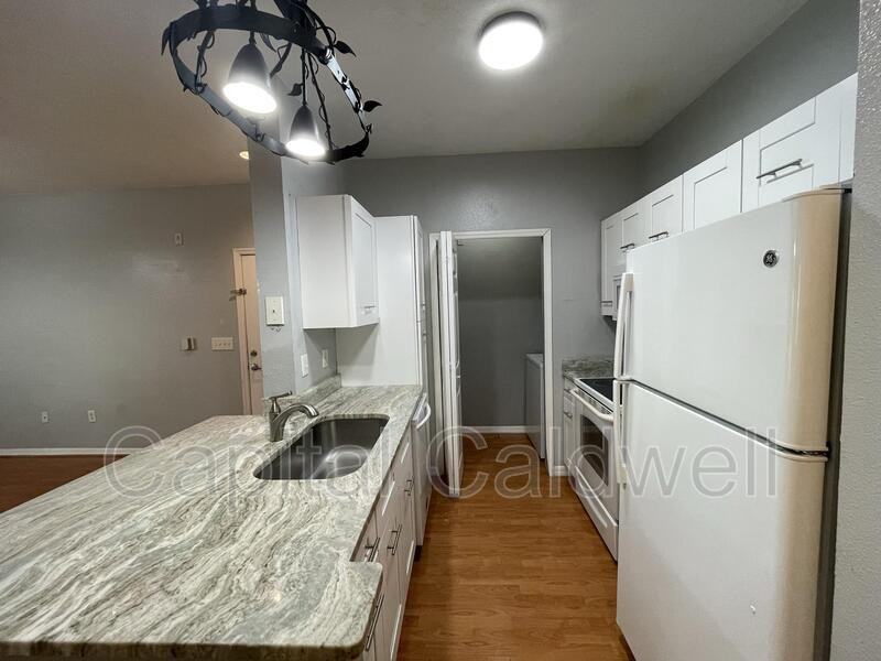 1910 E Palm Ave - Photo 3 of 35