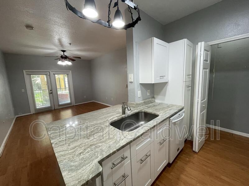 1910 E Palm Ave - Photo 4 of 35