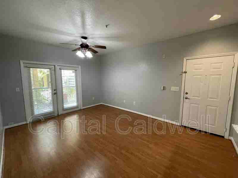 1910 E Palm Ave - Photo 7 of 35