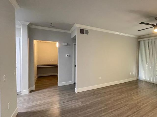 1550 Central Ave - Photo 5 of 50