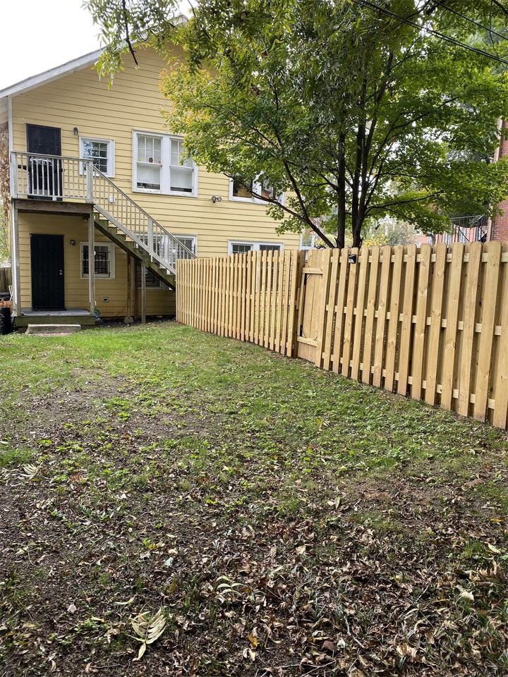 486 Boulevard Place Northeast #1 - Photo 3 of 22