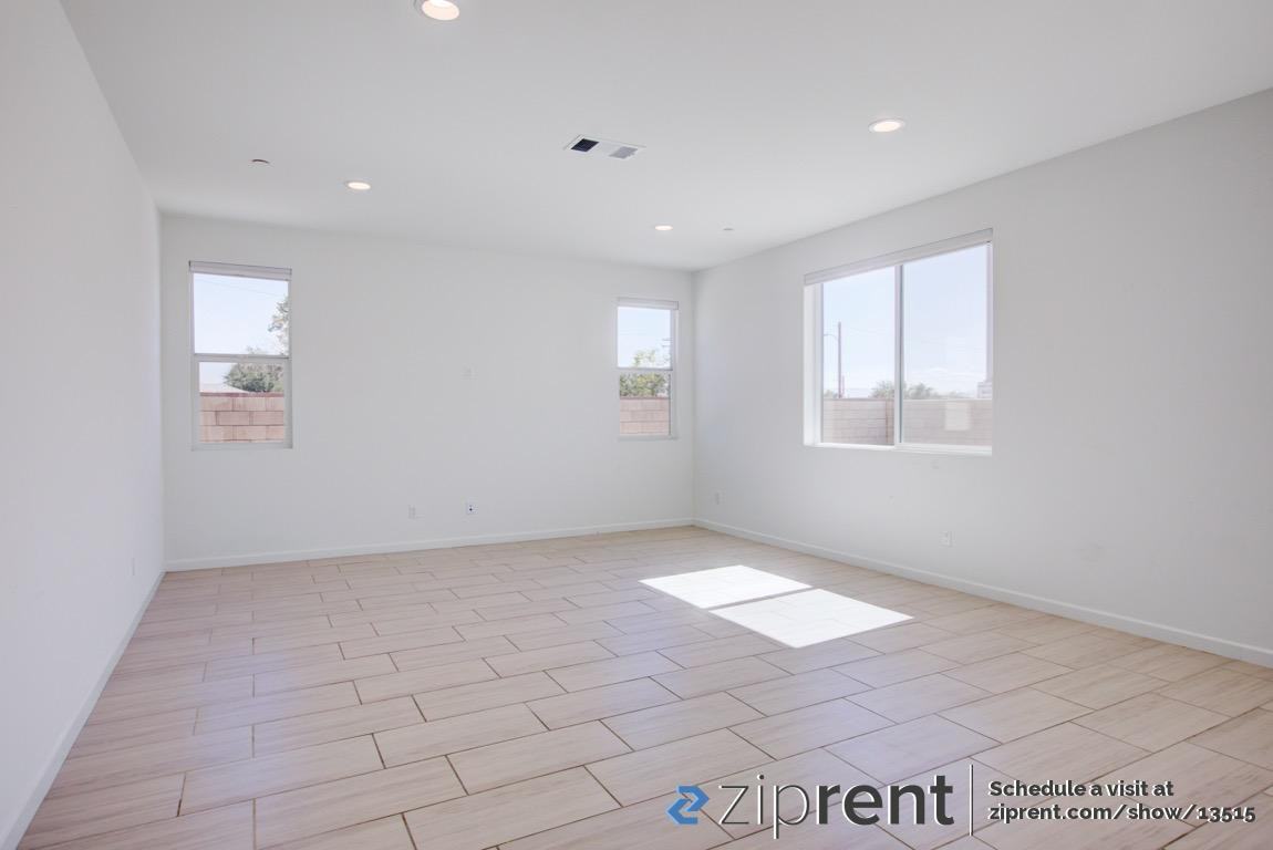 45605 6th St E - Photo 3 of 20