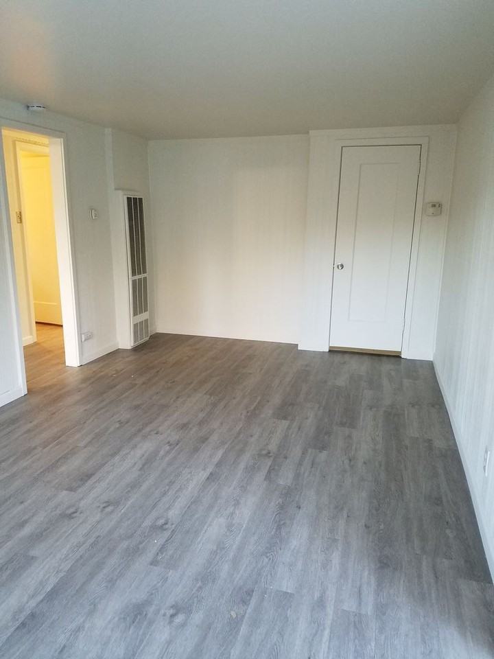 5014 San Francisco Blvd - Photo 2 of 12