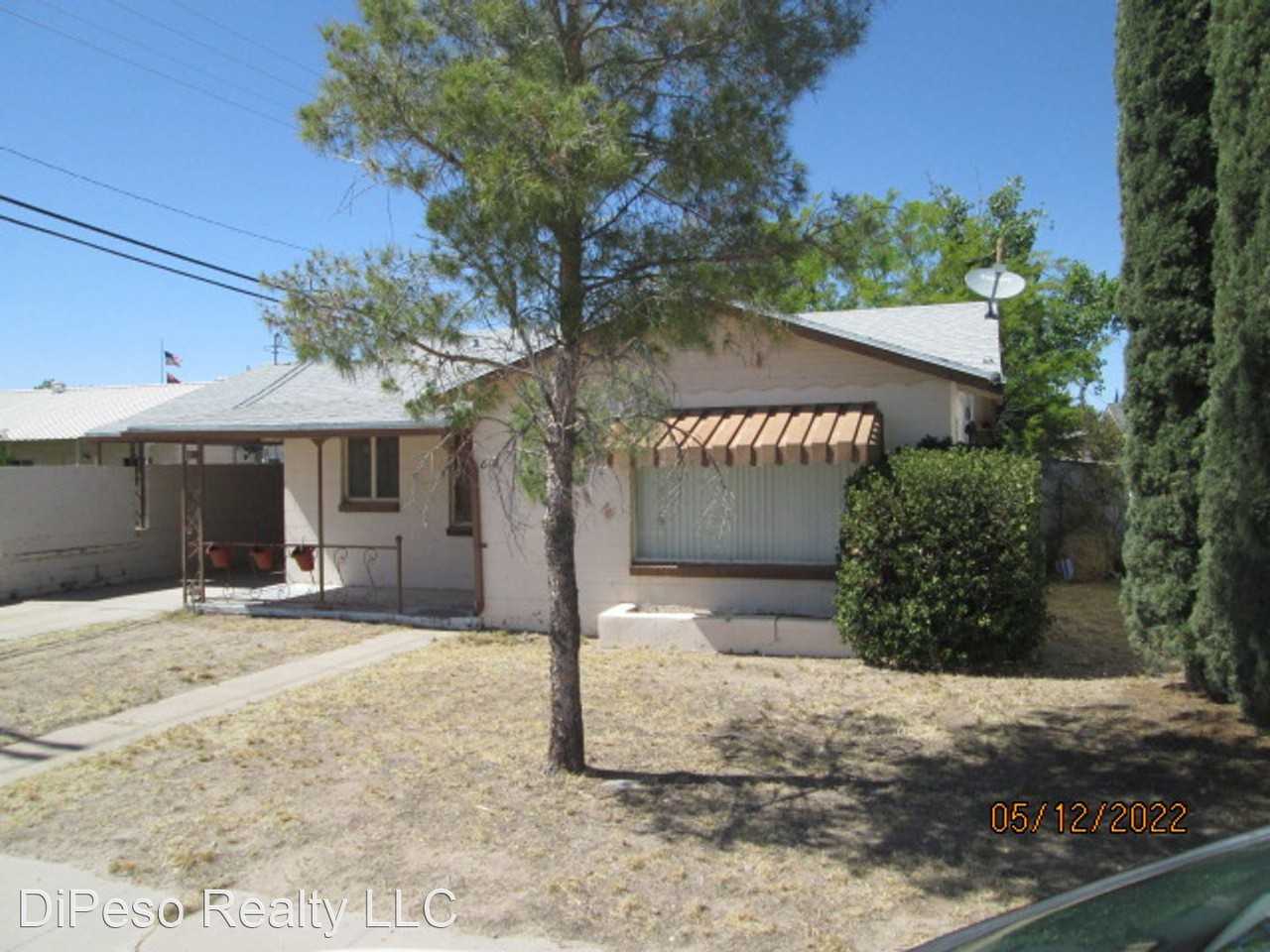 815 W Maley St - Photo 2 of 12