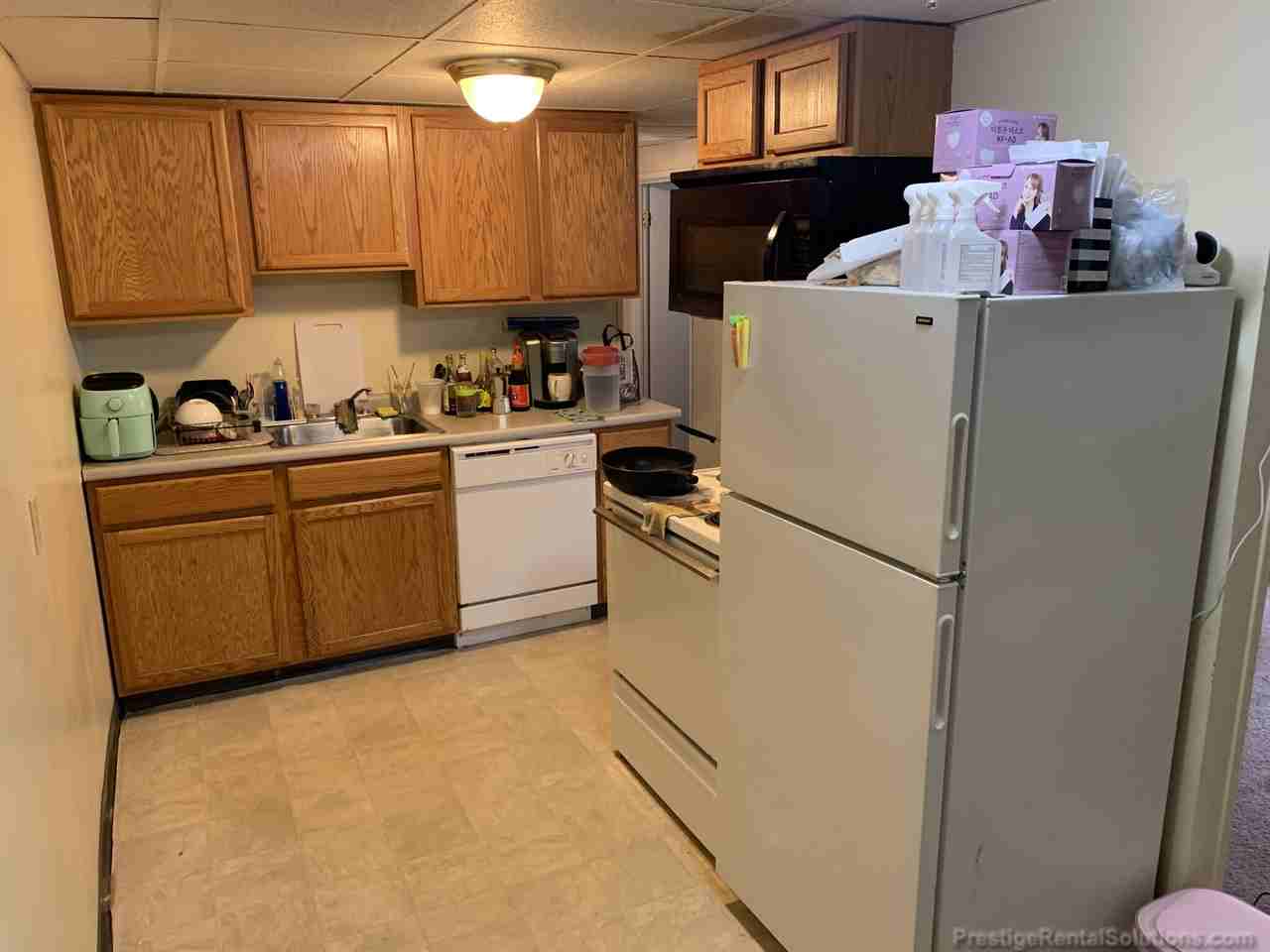 1751 Washington St #1 - Photo 3 of 16