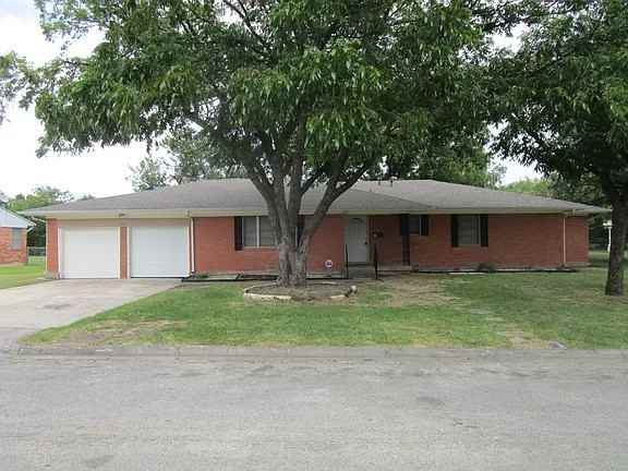 3608 Chaffin Dr - Photo 2 of 12