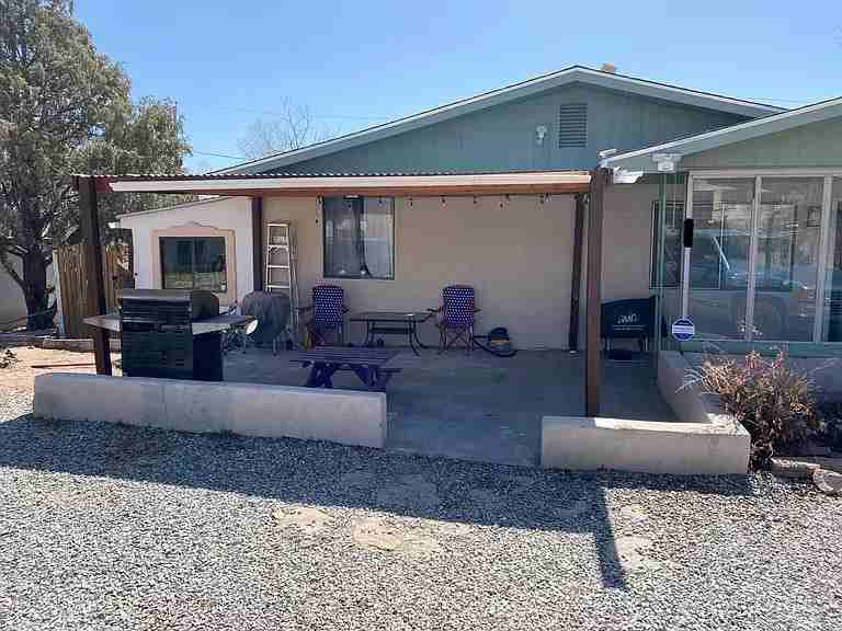 608 E Princeton Ave - Photo 2 of 13