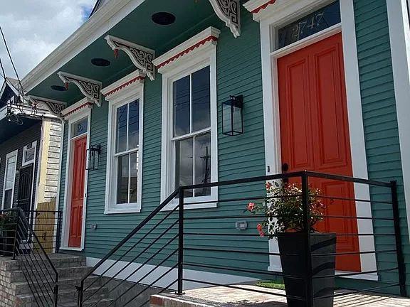 2749 Orleans Ave - Photo 2 of 25