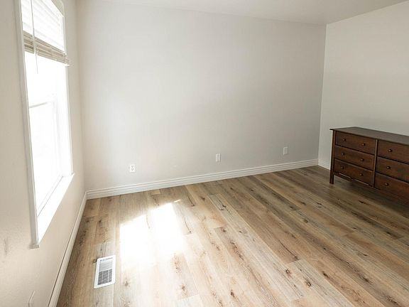 1491 S 135 W #Orem - Photo 2 of 19