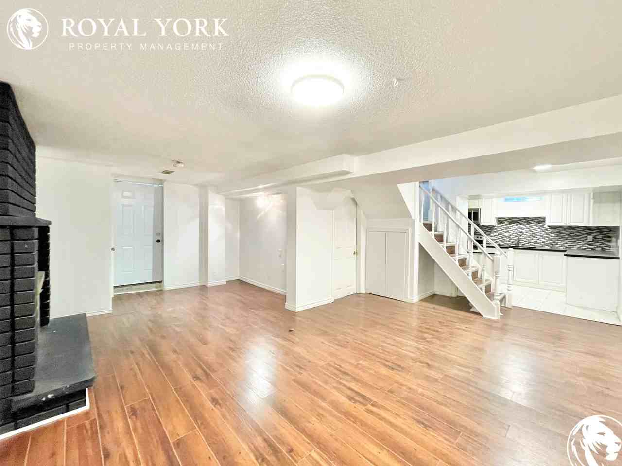 134 Large Cres #2 - Photo 2 of 25