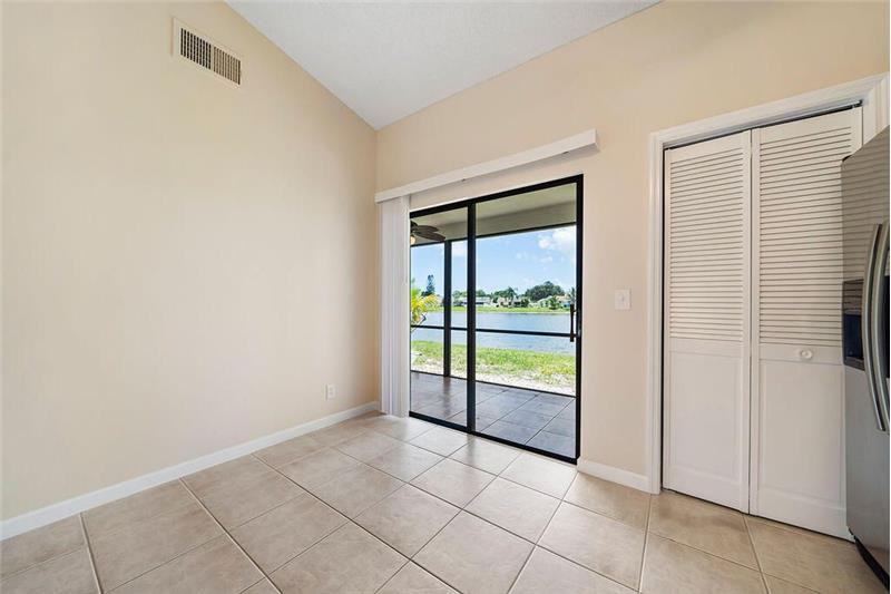 703 Stonewood Ct #16C - Photo 2 of 22