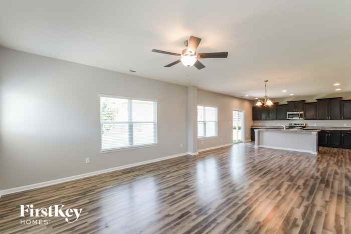 2020 Eagles Ridge Dr - Photo 3 of 15