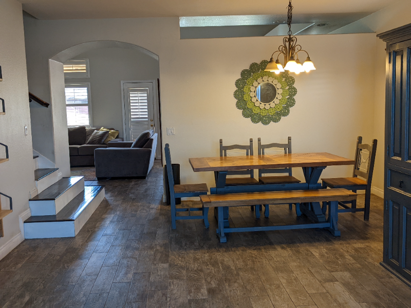 998 E Danenberg Dr - Photo 2 of 22