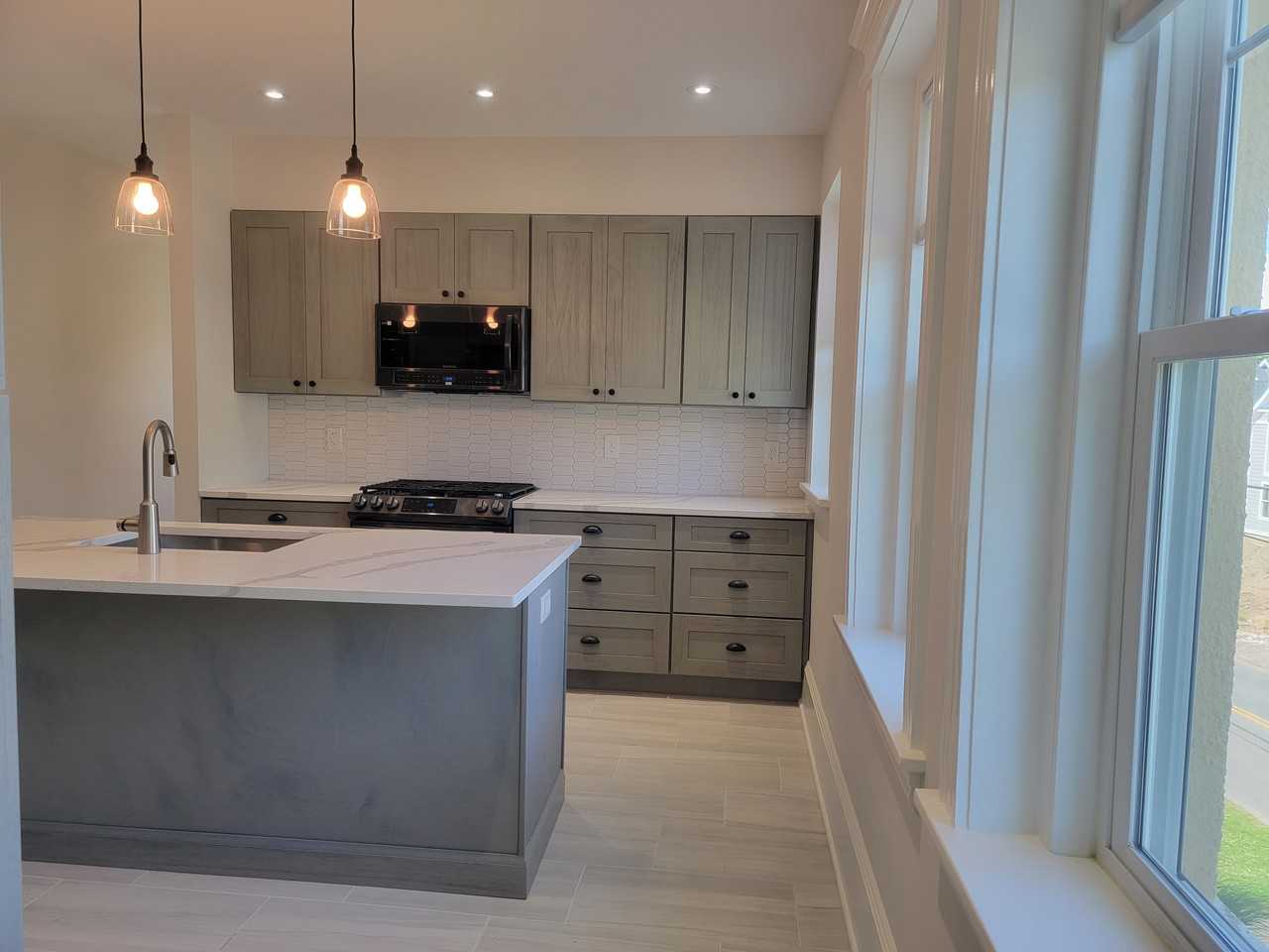 32 Gilbert St 2nd Fl #2 - Photo 2 of 9