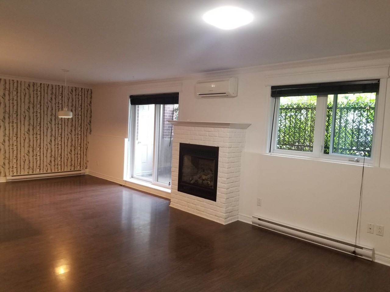 9104 Rue Notre-Dame Est #002 - Photo 2 of 10