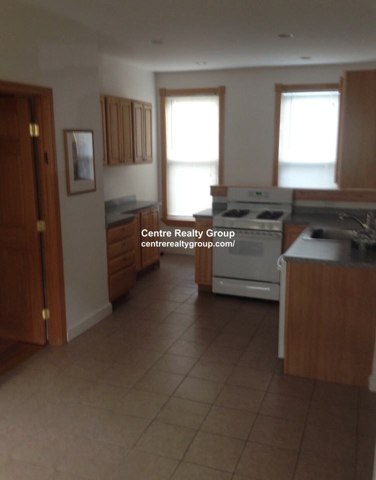 49 Pearl St #1 - Photo 2 of 12