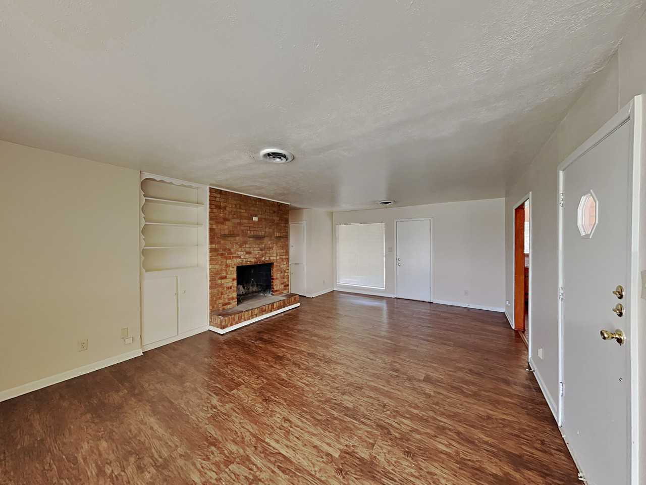 3405 Norton Dr - Photo 3 of 19