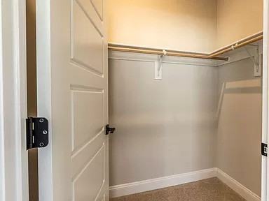 143 Pine Ln - Photo 3 of 30