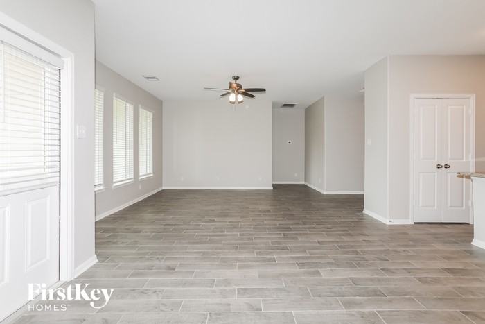 20138 Bushwick Falls Dr - Photo 2 of 15