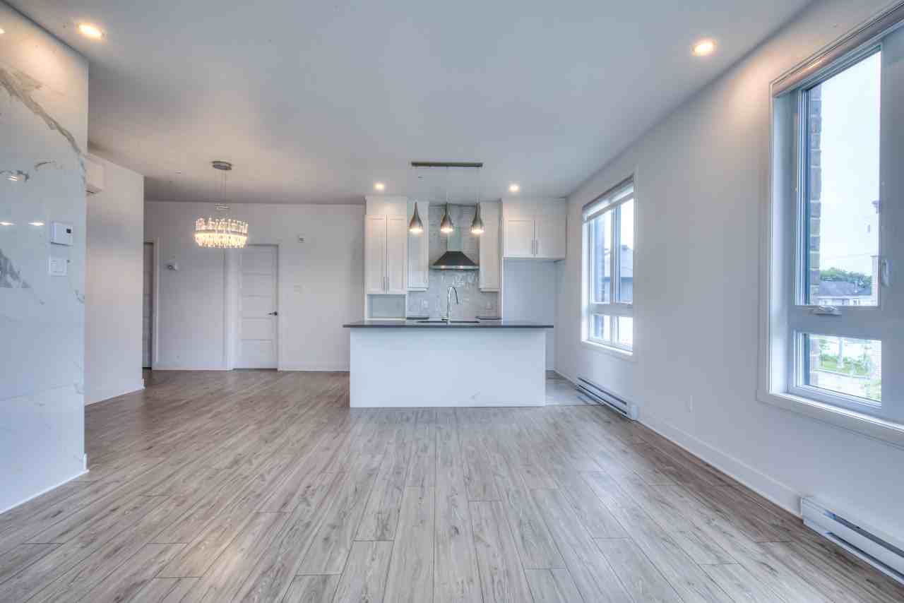 7705 Boulevard Saint-Martin Ouest #206 - Photo 3 of 22