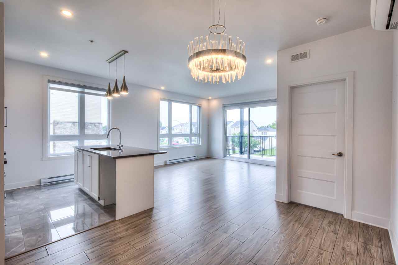 7705 Boulevard Saint-Martin Ouest #206 - Photo 2 of 22