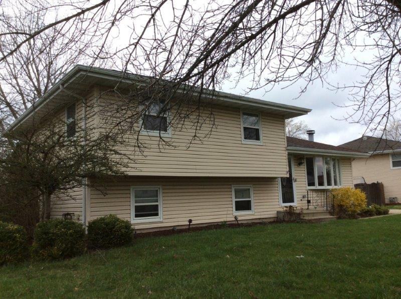 3621 Rogina Dr - Photo 3 of 27