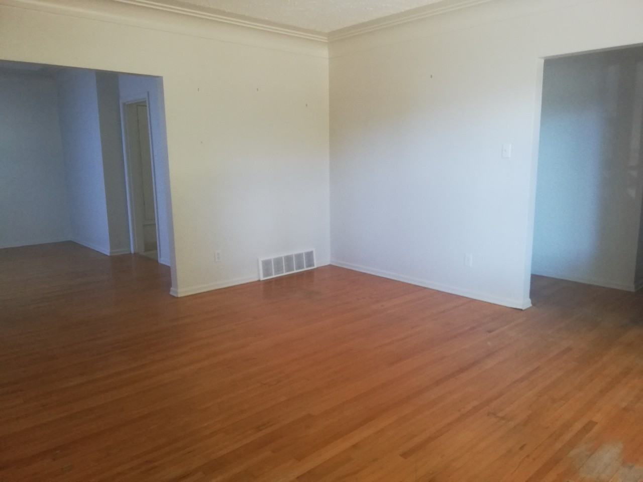 7948 97 Avenue Northwest - Photo 2 of 17