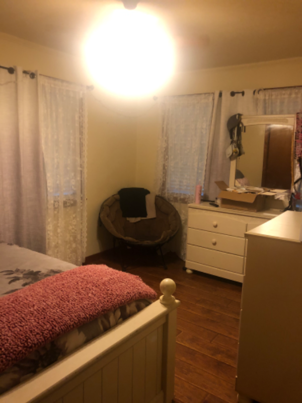 1211 Avenue I - Photo 3 of 5