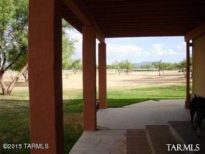 5920 Travisgant Ave - Photo 2 of 3