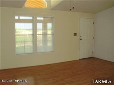 5920 Travisgant Ave - Photo 3 of 3