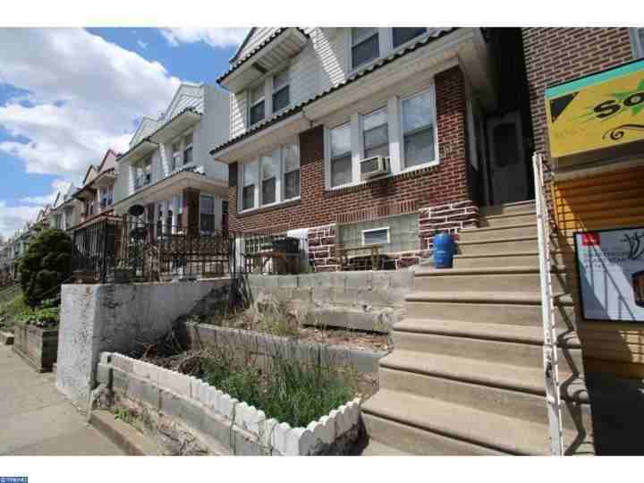 4060 L St - Photo 2 of 15