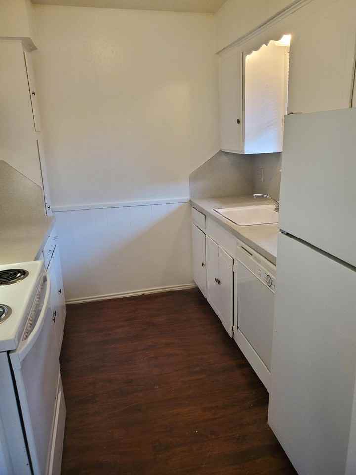 4011 Galveston - 103 #103 - Photo 3 of 17