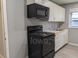 featured image of 105 Ludland Dr