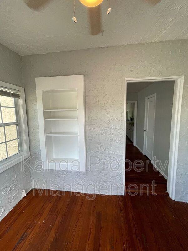 736 Omar Rd #1 - Photo 3 of 19