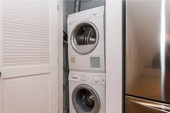 103 Sewall Ave #6 - Photo 2 of 10