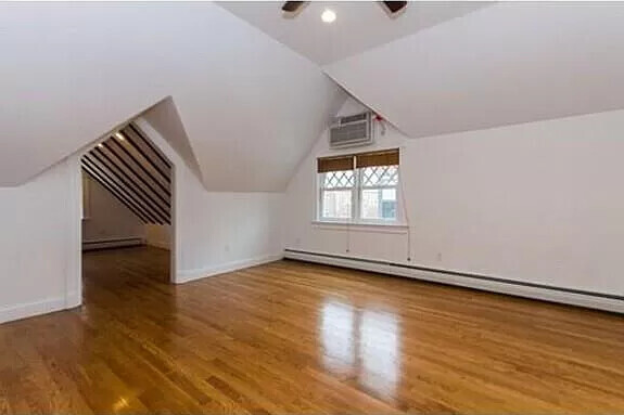 103 Sewall Ave #6 - Photo 3 of 10