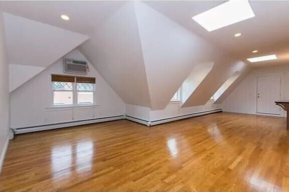 103 Sewall Ave #6 - Photo 7 of 10