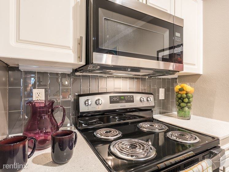 15822 Foothill Farms Loop - Photo 2 of 8