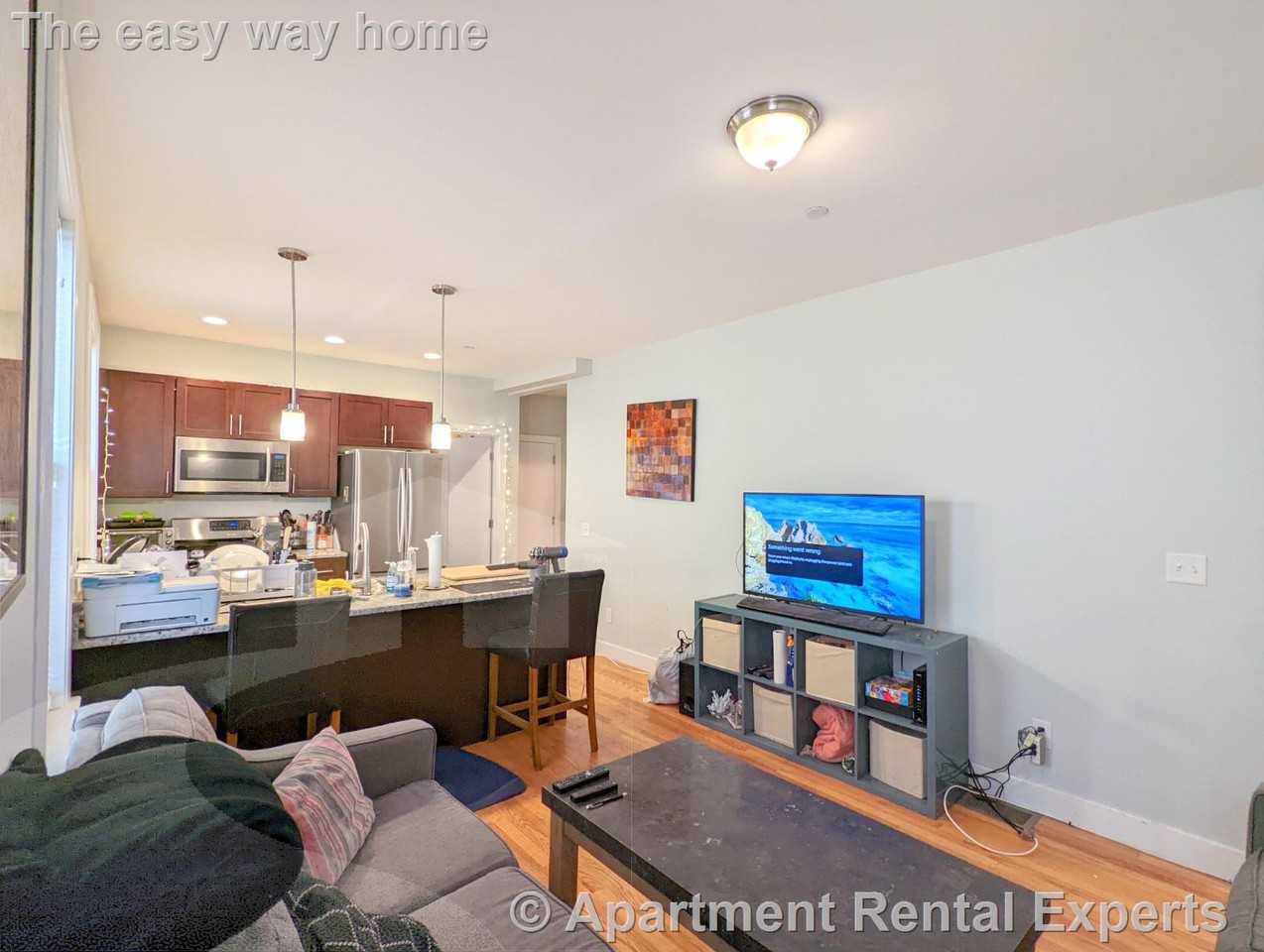304 Western Ave #1 - Photo 4 of 23