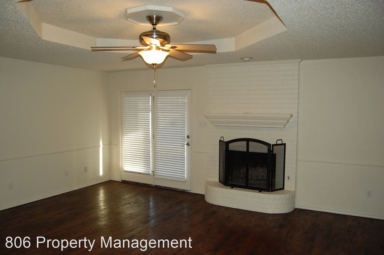 3717 103rd St - Photo 3 of 17