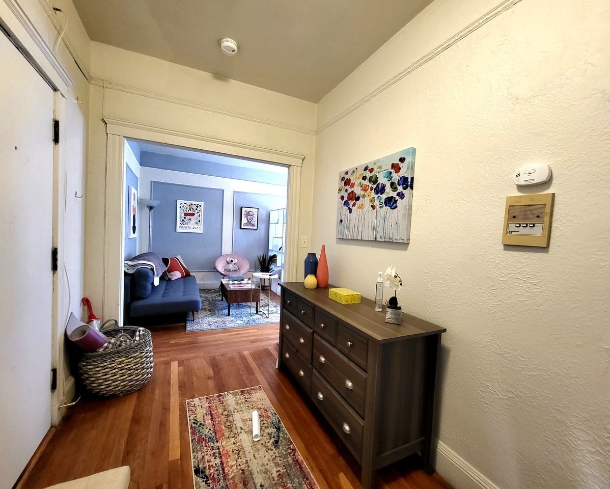 Chiswick Rd. & Commonwealth Ave #17 - Photo 2 of 32