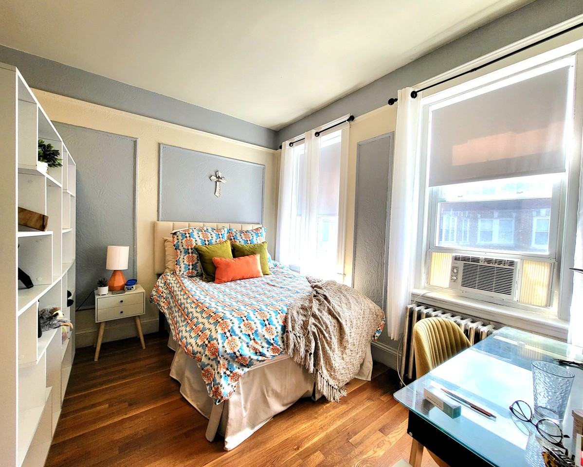 Chiswick Rd. & Commonwealth Ave #17 - Photo 3 of 32