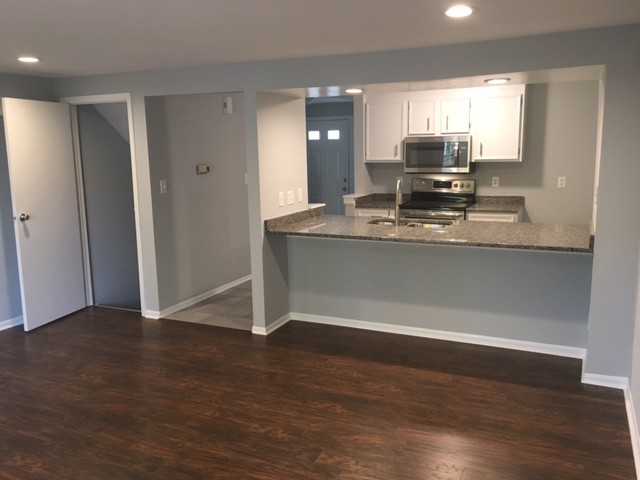 9419 Timber View Dr - Photo 3 of 15