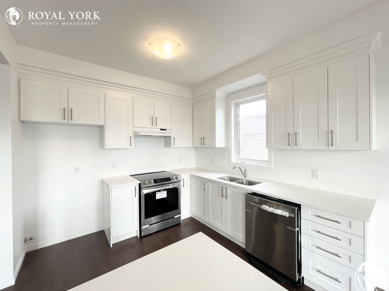 74 Beauchamp Dr #1 - Photo 2 of 50