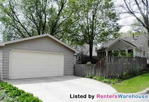 2801 Hampshire Ave S - Photo 2 of 15