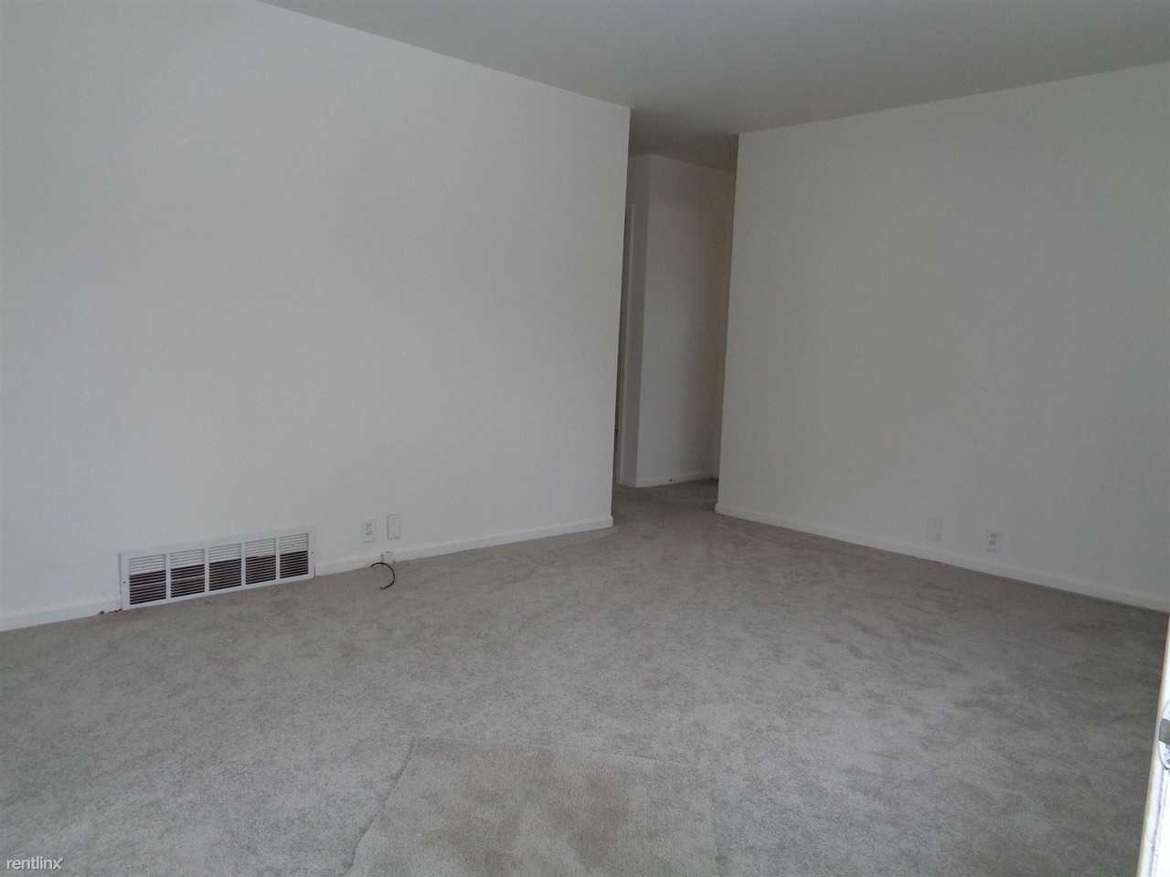 3093 Mount Olivet Rd - Photo 3 of 14