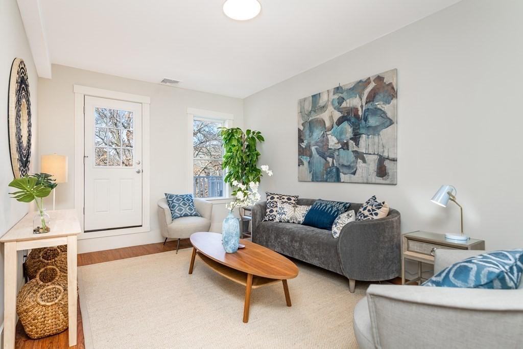 65 Adams St #3 - Photo 4 of 15