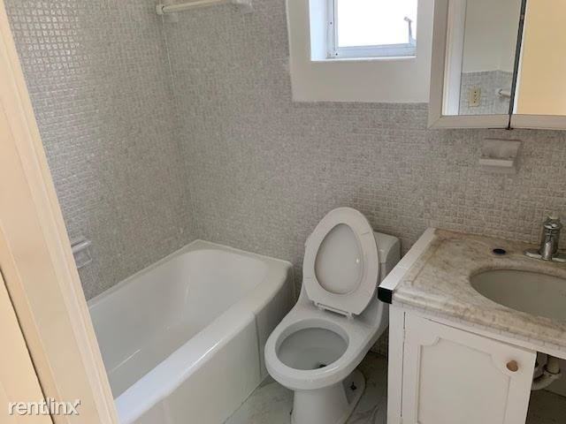 113 Se 4th St - Photo 3 of 8