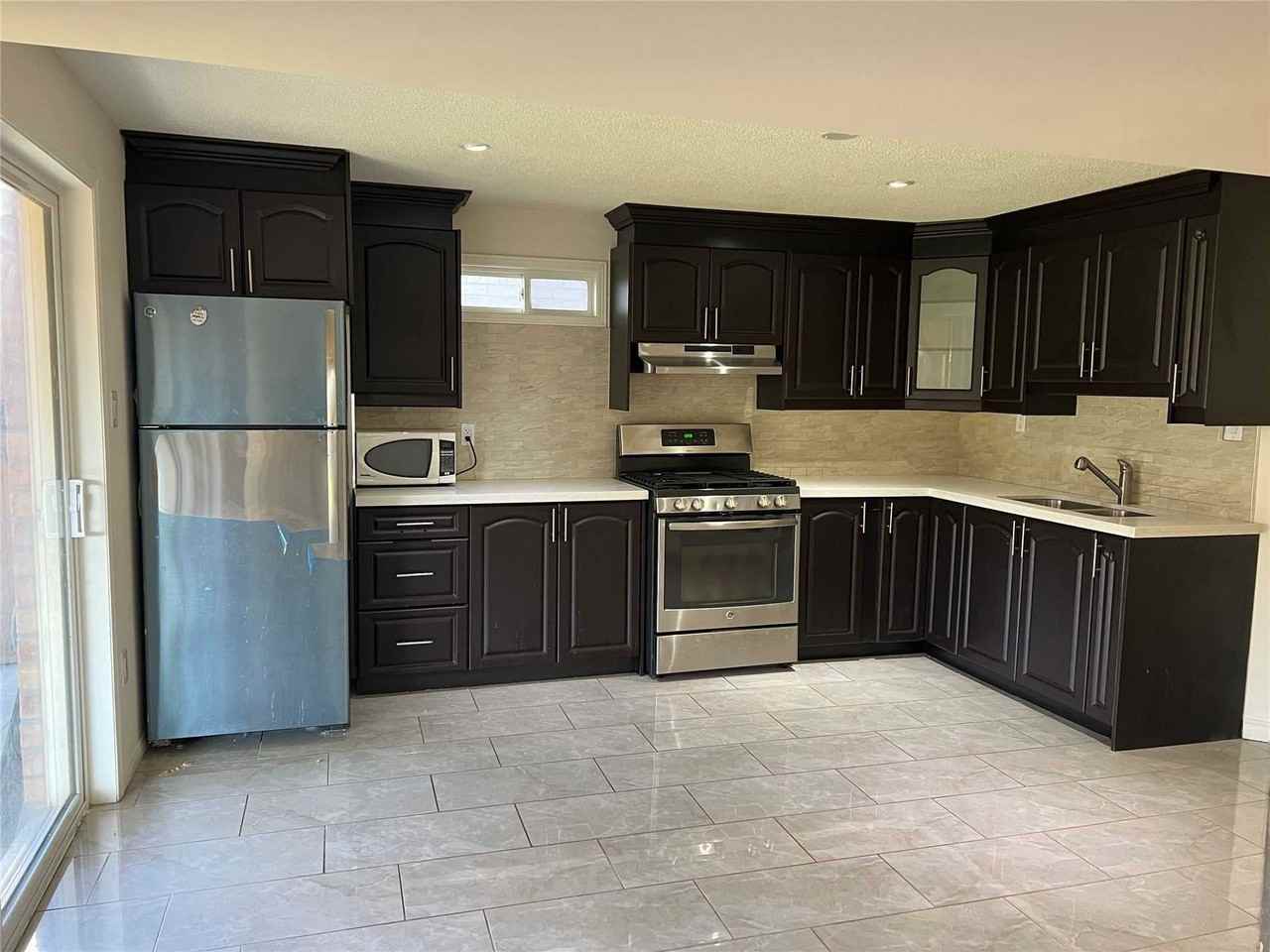 73 Westgate Avenue - Photo 3 of 8